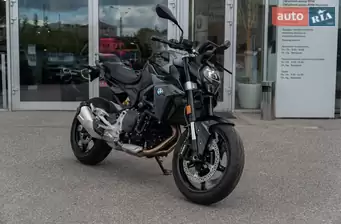 BMW F 900R