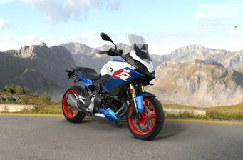 BMW F 900XR 2026 Base