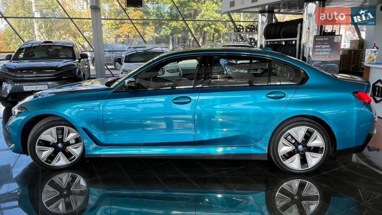 BMW-16