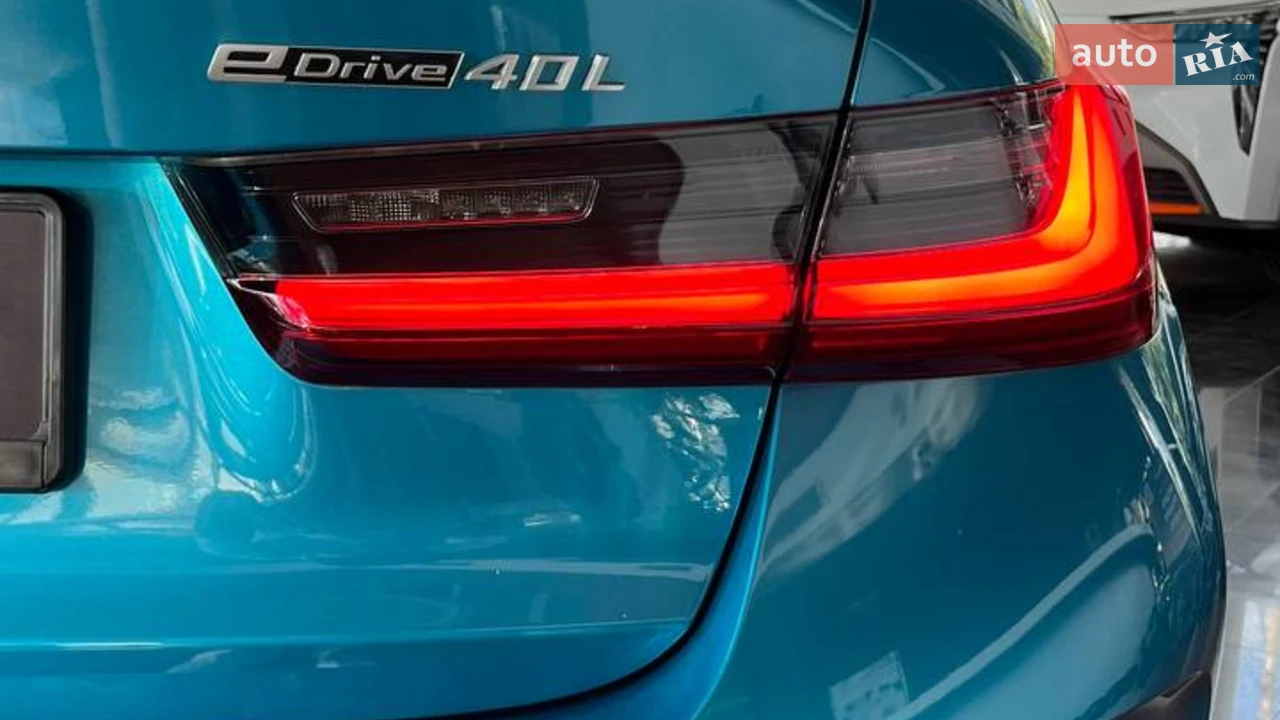 BMW-18