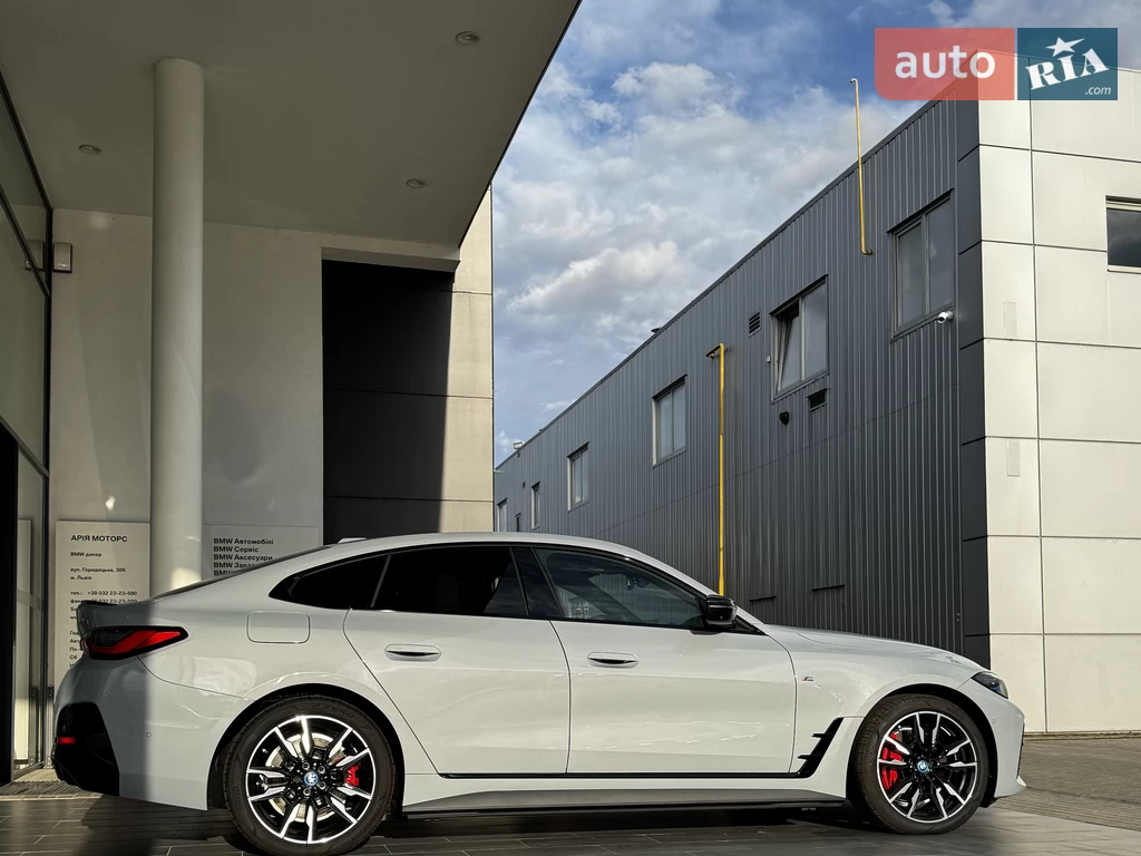 BMW i4 Base