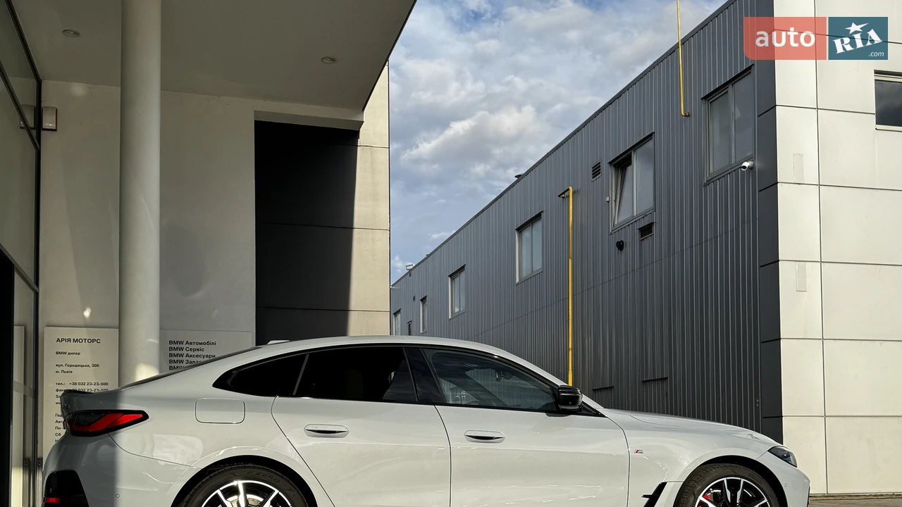 BMW i4 Base