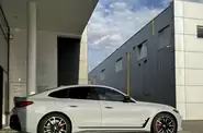 BMW i4 Base