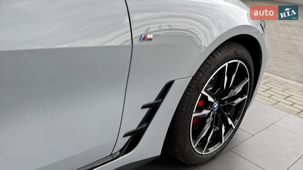 BMW-4