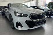 BMW i5 M Sport Package Pro