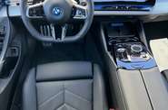 BMW i5 M Sport Package Pro