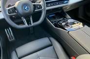 BMW i5 M Sport Package Pro