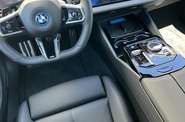 BMW i5 M Sport Package Pro