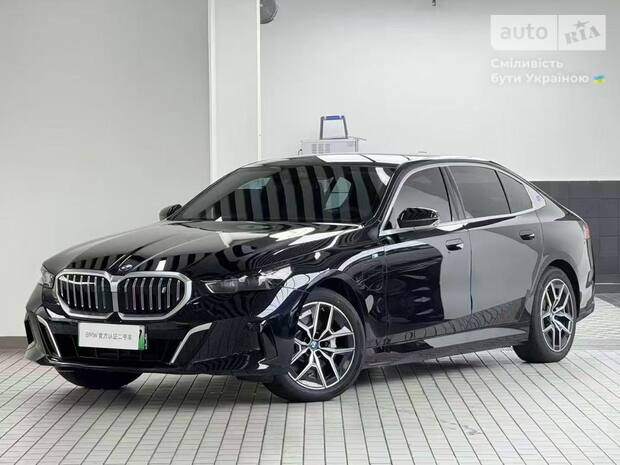BMW i5 2025