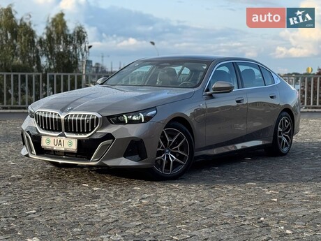 BMW i5 2025