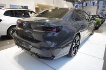 BMW i7 Base