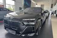 BMW i7 - фото 2