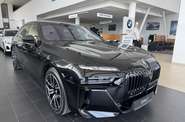 BMW i7 - фото 6