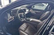 BMW i7 - фото 8