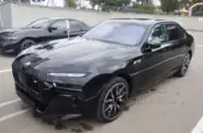 BMW i7 Base
