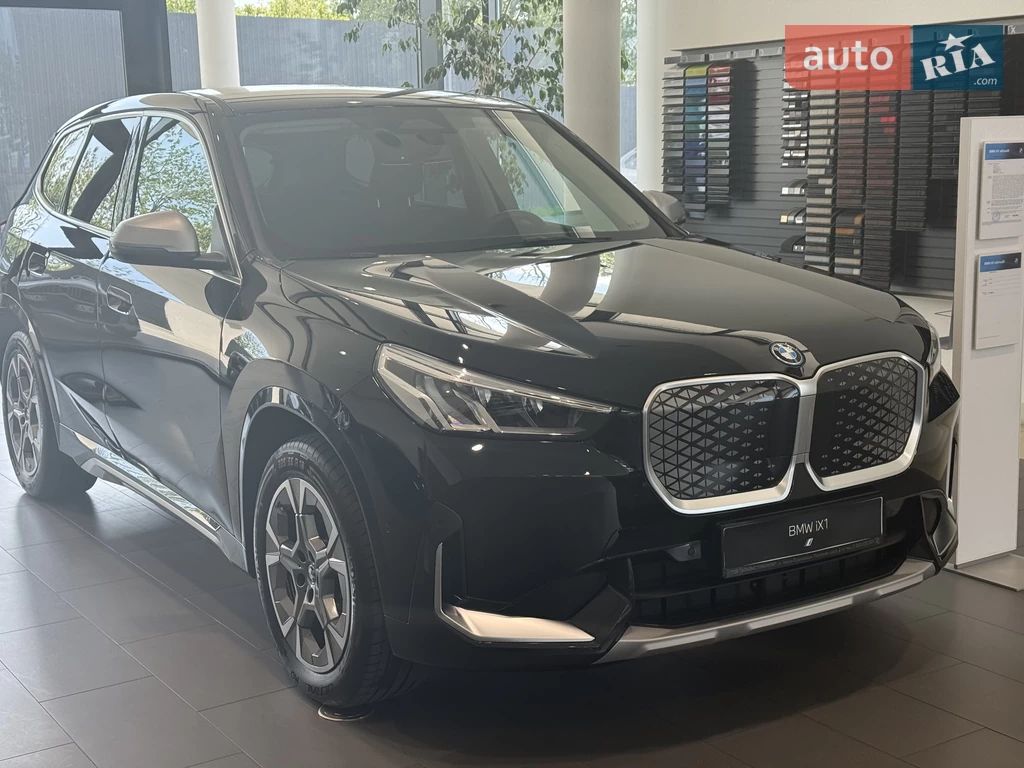 BMW iX1 xLine