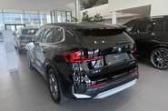 BMW iX1 xLine