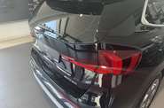 BMW iX1 xLine