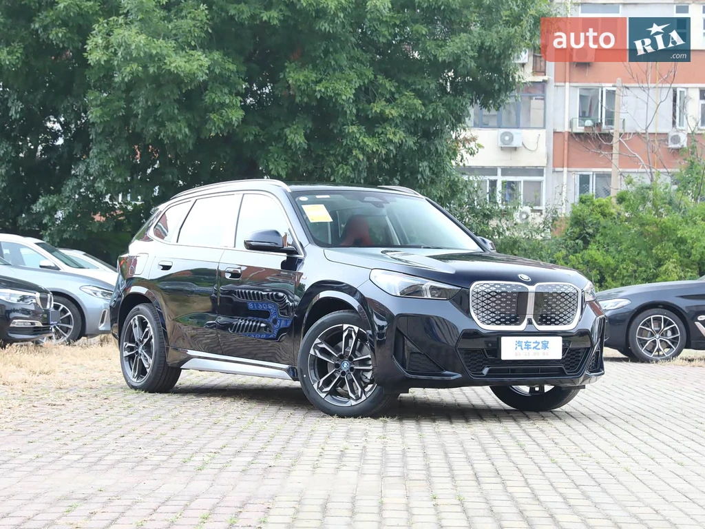 BMW iX1 M Sport