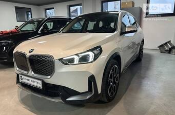 BMW iX1 2023 xLine