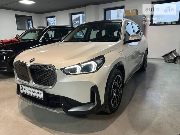 BMW iX1 2023 BMW iX1 2023