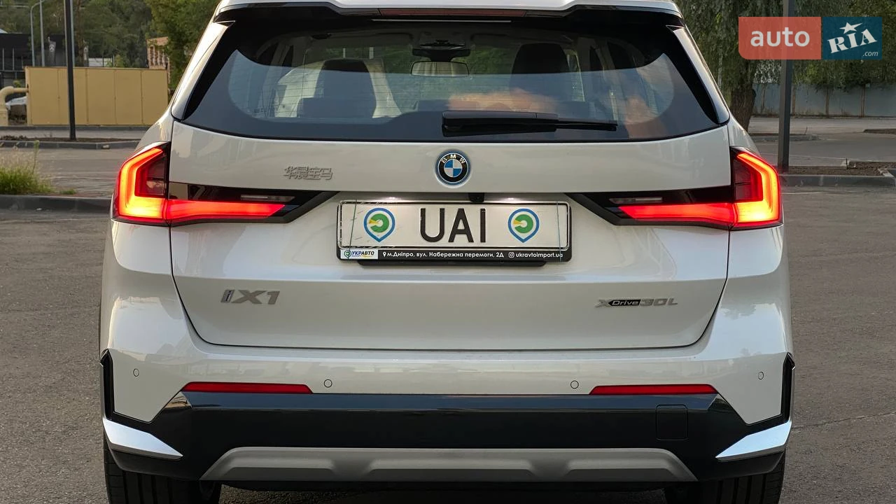 BMW-13