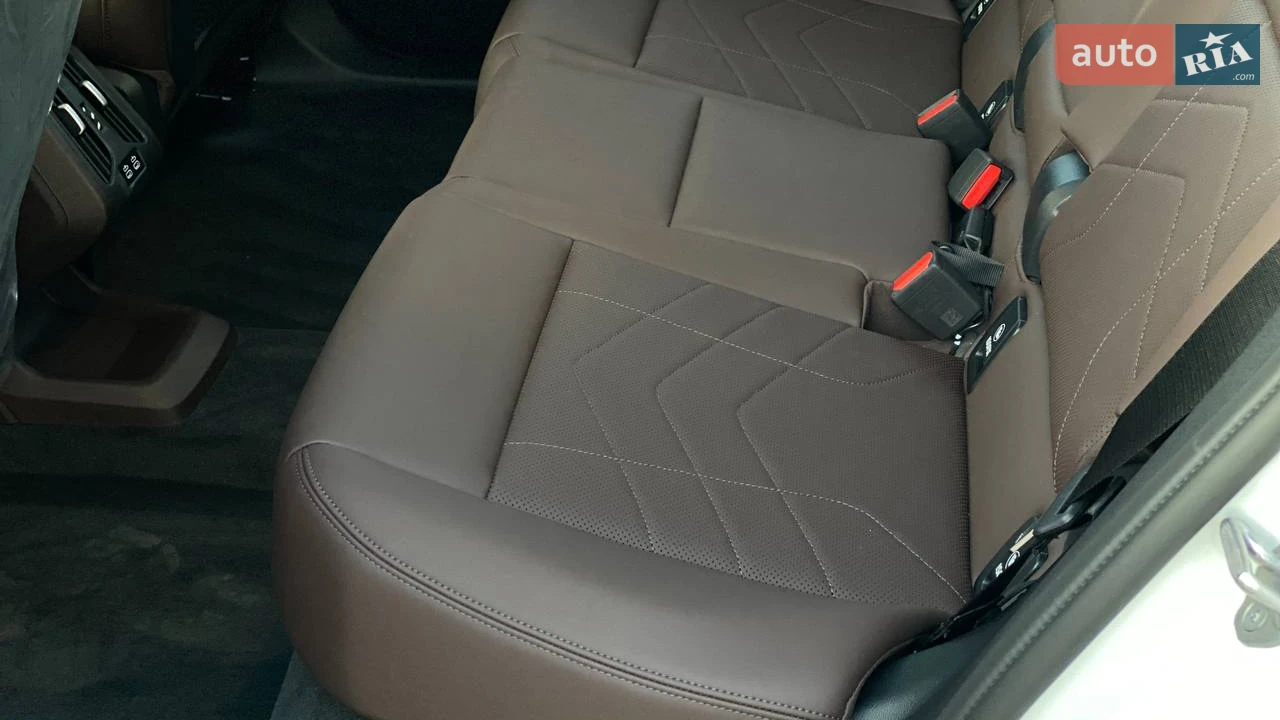BMW-35