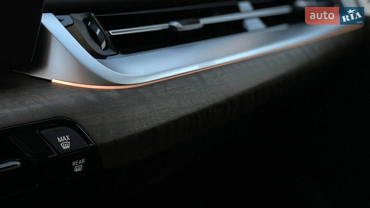 BMW-30