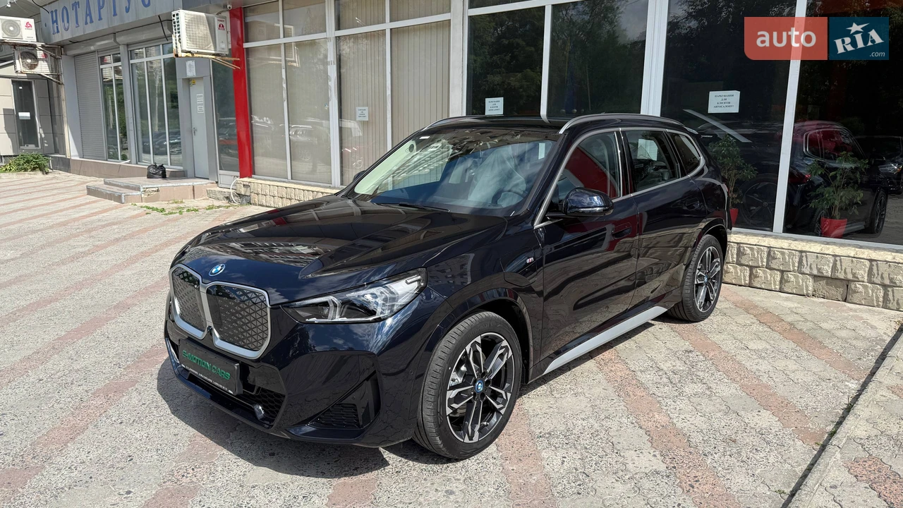 BMW-8
