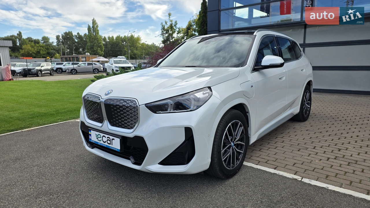 BMW iX1 M Sport