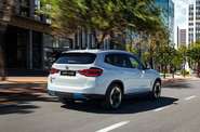 BMW iX3 Base