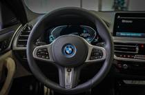 BMW iX3 Base