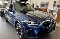 BMW iX3 Base