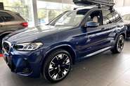 BMW iX3 Base