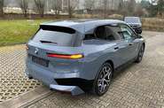 BMW iX Base