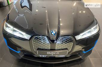BMW iX 2021 