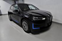 BMW iX Base