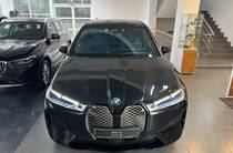 BMW iX Base