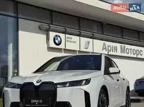 BMW iX