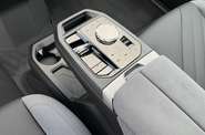 BMW iX Base