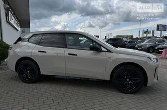 BMW iX 2025 Base