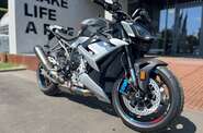 BMW M 1000R M Competition Package