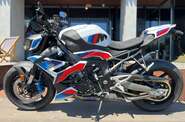 BMW M 1000R Base