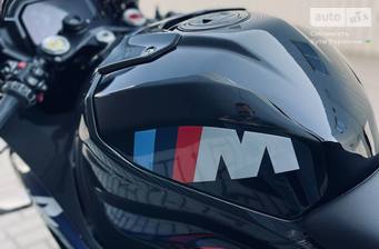 BMW M 1000RR 2024 Base