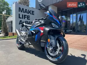 BMW M 1000RR