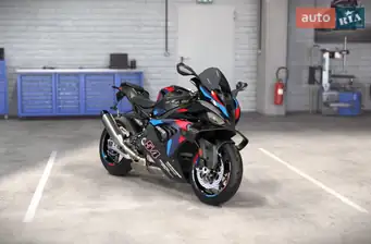 BMW M 1000RR