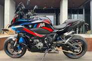 BMW M 1000XR Base