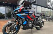 BMW M 1000XR Base