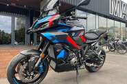 BMW M 1000XR Base
