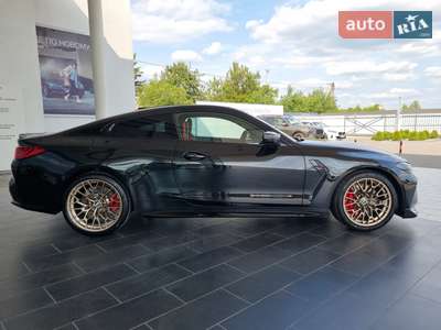 Новий BMW M4 2025 - фото 5